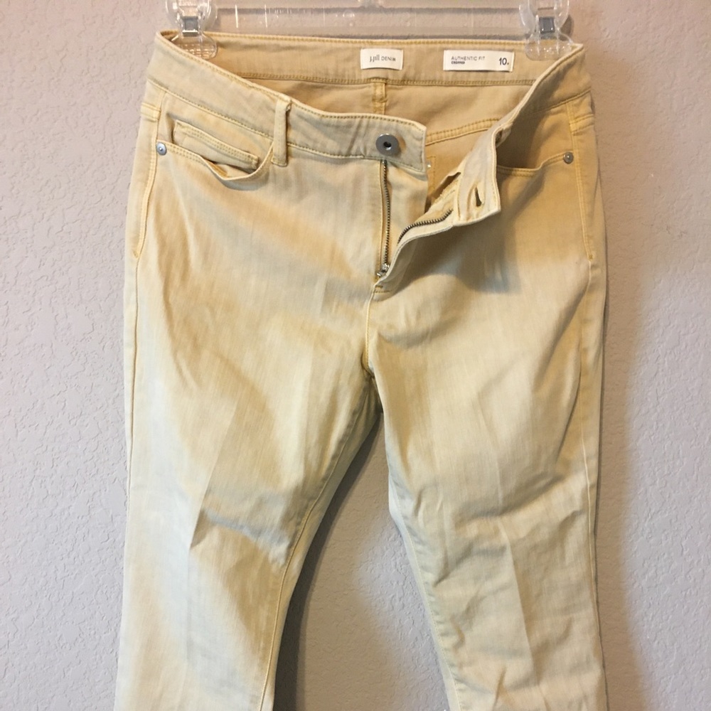 J Jill Authentic Fit frayed jeans cropped